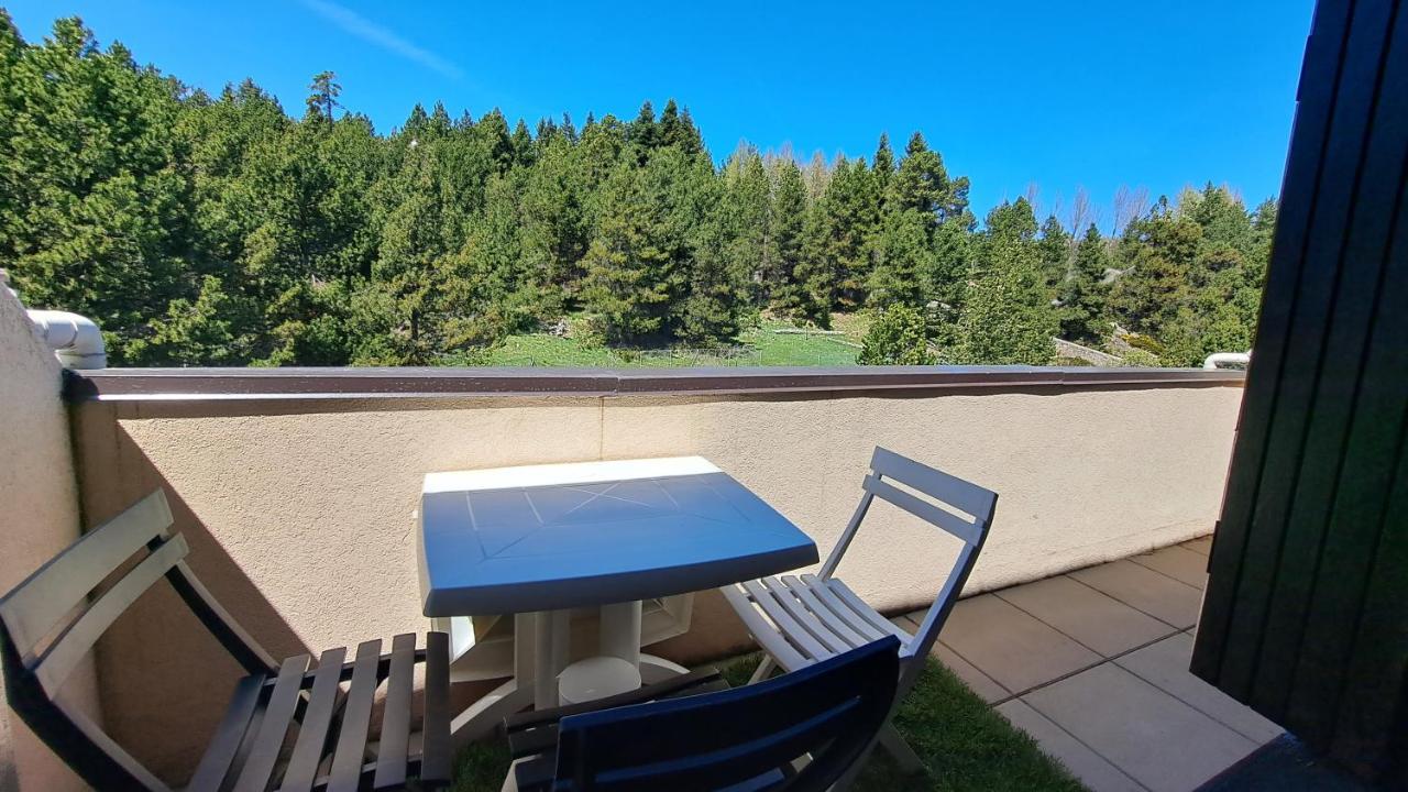 Calme Et Altitude Ambiance Cosy Apartment Font-Romeu-Odeillo-Via Exterior photo